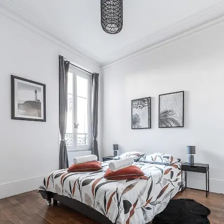 Epinat Ii - Centre - Parking