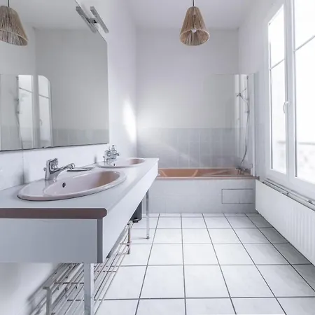 Epinat Ii - Centre - Parking Vichy